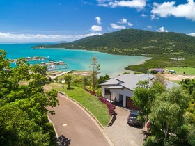 Casa Del Mar Airlie Beach