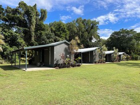 Daintree Beach Resort