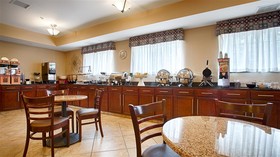 Oaks Adelaide Horizons Suites