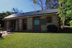 Duxton Coach House