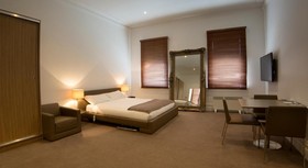 Ikon Hotel