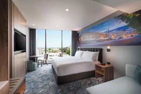 DoubleTree by Hilton Hobart