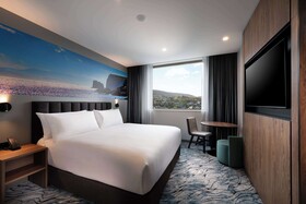 DoubleTree by Hilton Hobart