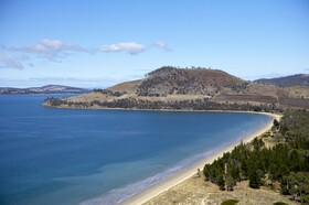 Ramada Resort Seven Mile Beach