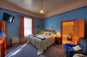 Hanlon House B&B