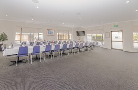 Seasonal South Motel & Function Centre