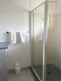 Seasonal South Motel & Function Centre