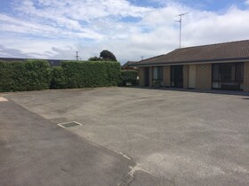 Seasonal South Motel & Function Centre