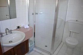 Sunnymead Hotel