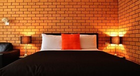 Avondel Motor Inn