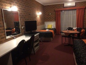 Glider City Motel