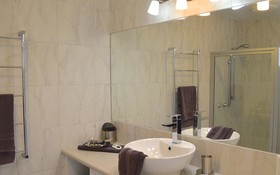 Best Western Cathedral Motor Inn