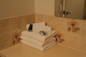 Bonnie Doon Hotel