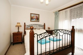 40 Thames Holiday Unit