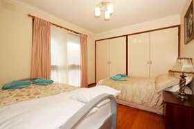 40 Thames Holiday Unit