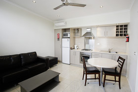 Melbourne Holiday & Caravan Park
