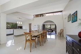 Alinga Apartments