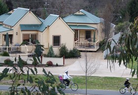 Autumn Abode Cottages