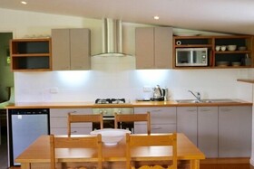 Bright Woodlands Retreat