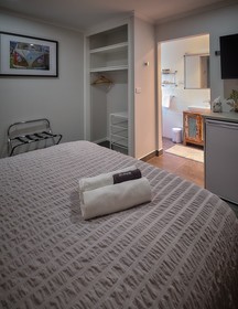 Edlin House