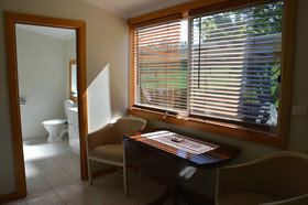 Tre-vista Lane Retreat