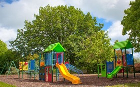 Lakes And Craters Holiday Park