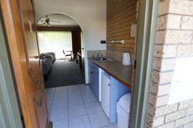 Manifold Motor Inn
