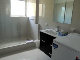 Apartments on Lygon
