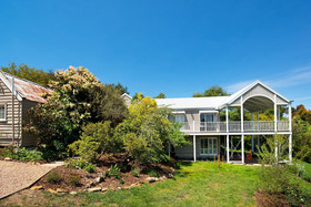 Aroona