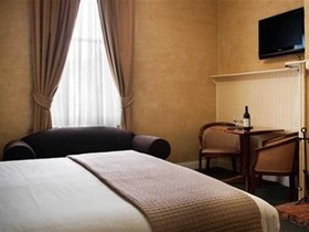 Central Springs Inn