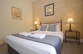Central Springs Inn
