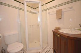 Central Springs Inn