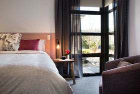 Lake Daylesford Lodge