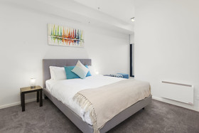 Flinders Wharf Apartment