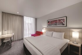 Travelodge Hotel Melbourne Docklands