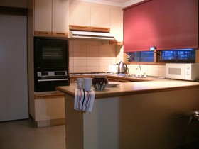 Australian Home Away @ East Doncaster George