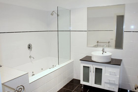 Cocknbull Boutique Hotel