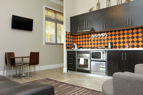 Cocknbull Boutique Hotel