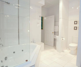 Cocknbull Boutique Hotel
