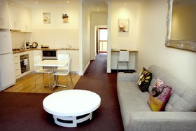 Cocknbull Boutique Hotel