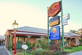 The Settlement Historic Hotel