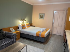 Philadelphia Motor Inn