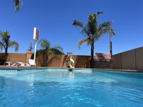 Philadelphia Motor Inn
