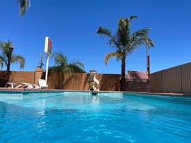 Philadelphia Motor Inn