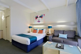 Castle Creek Motel