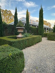 Petschel House