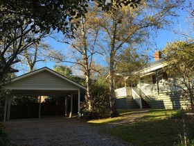 Brentwood Accommodation