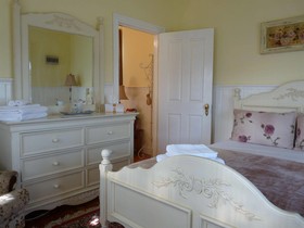 Brentwood Accommodation