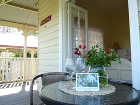 Brentwood Cottage