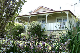 Brentwood Cottage